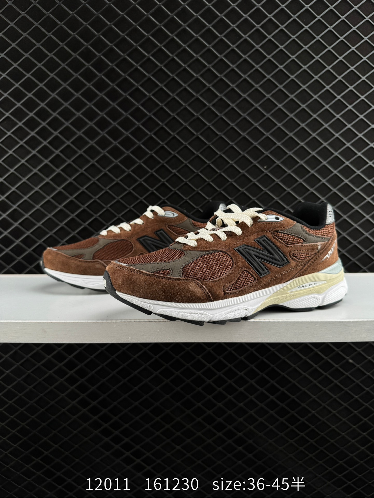 New Balance Made in USA M990V3